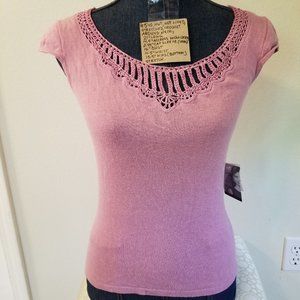 540 NWT W Crochet Neckline Pink Cotton Knit Top XS